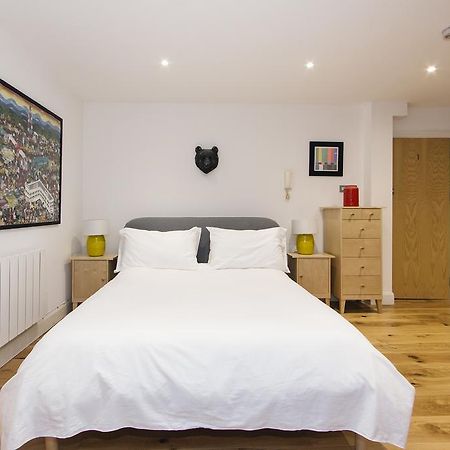 런던 Crashpads Shoreditch Loft With Private Courtyard 아파트 외부 사진