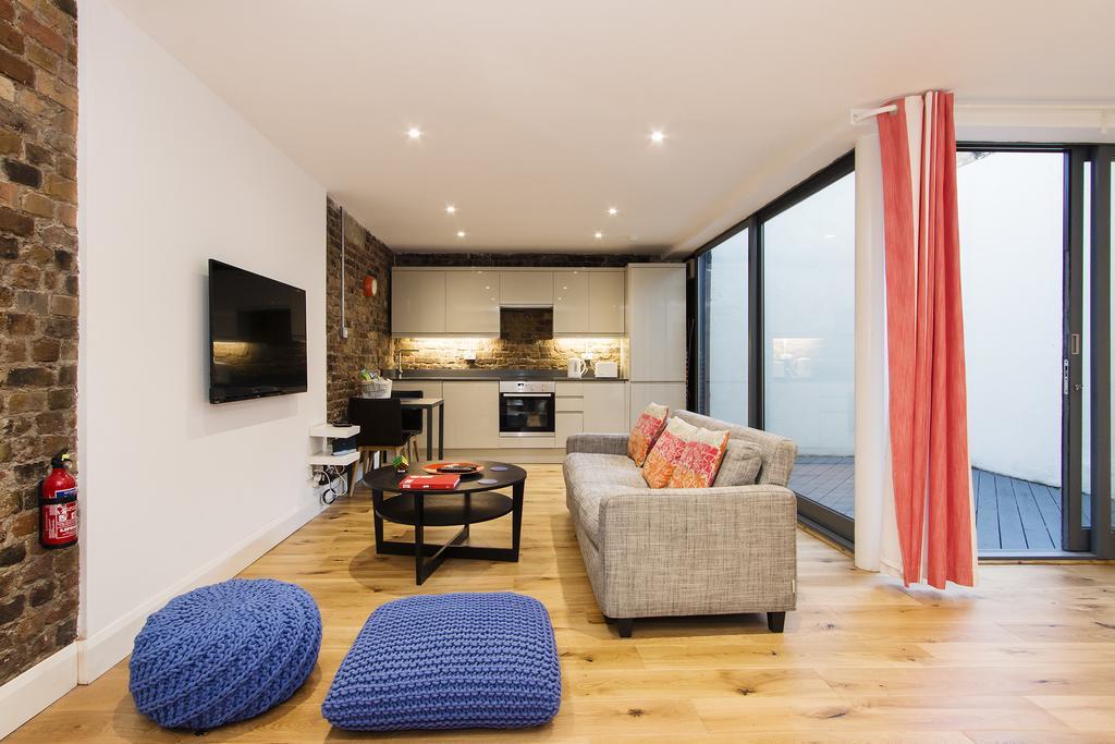 런던 Crashpads Shoreditch Loft With Private Courtyard 아파트 외부 사진